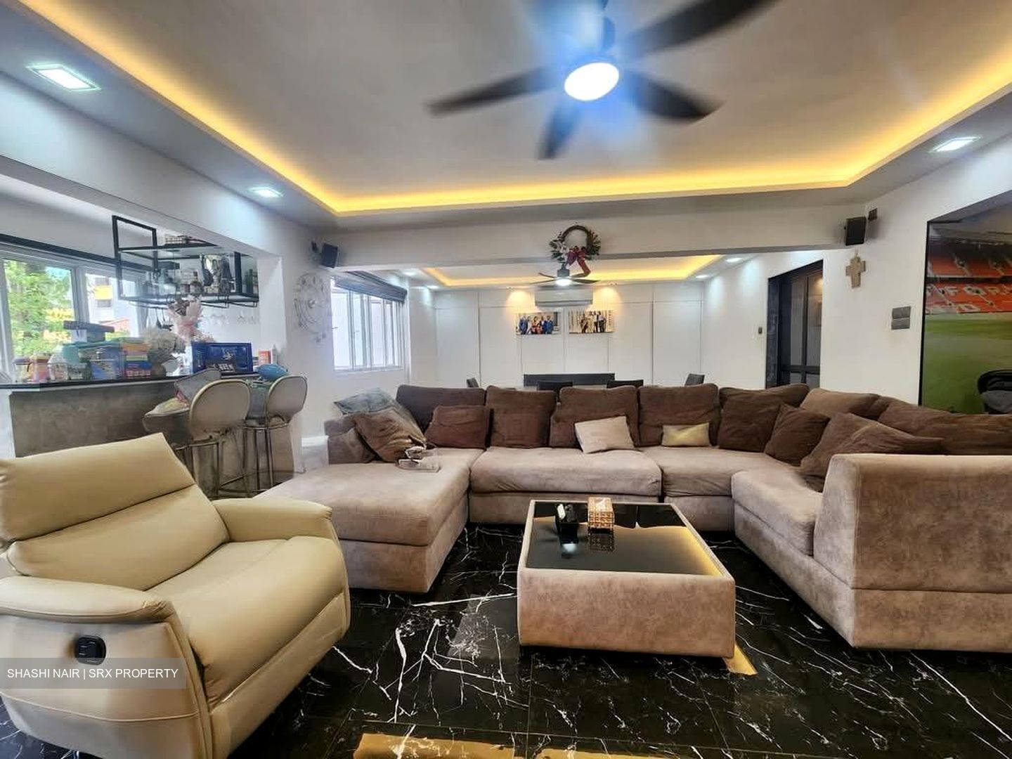 Blk 330 Bukit Batok Street 33 (Bukit Batok), HDB Executive #574438621